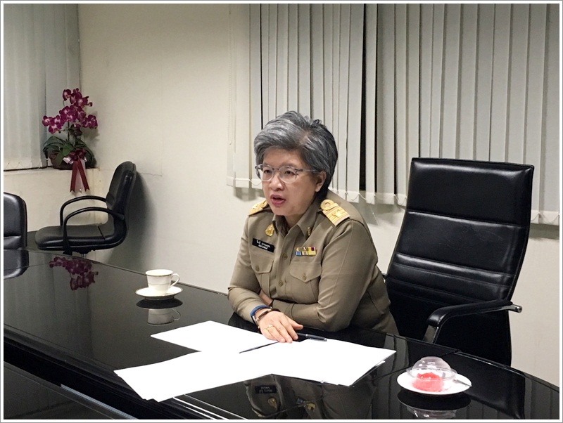 ﻿อธิบดีกรมบังคับคดี ให้สัมภาษณ์หนังสือพิมพ์ฐานเศรษฐกิจ